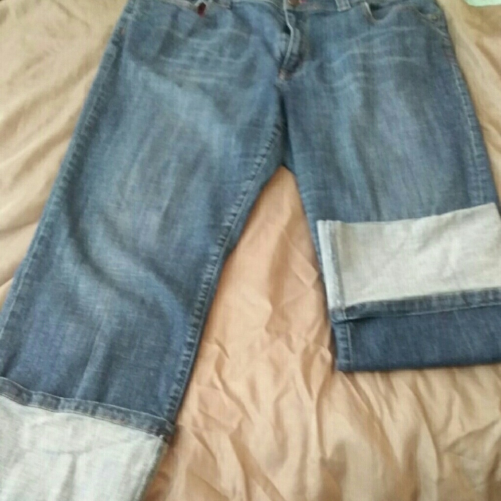 Denim cuffed jeans
